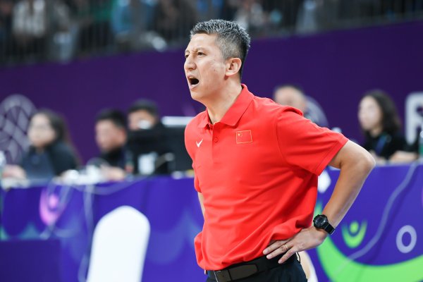 普惠配资 郭士强谈韩国队罚球多：要求队员交代清楚手部动作 但要服从裁判